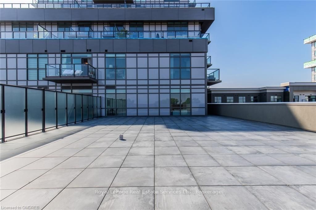 460 DUNDAS St E, unit 519 for sale