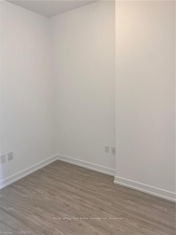 450 DUNDAS St E, unit 508 for rent