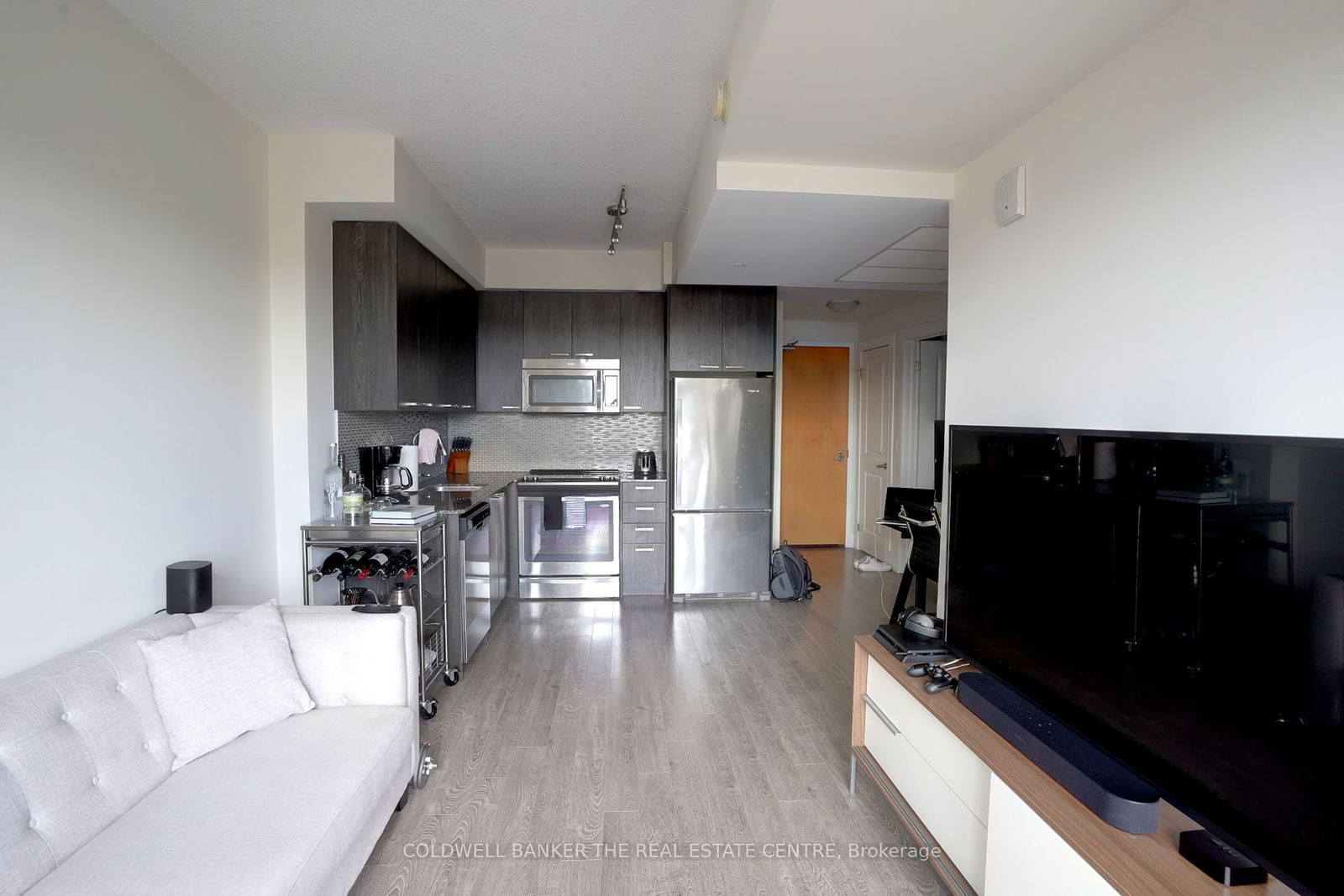 155 St Leger St, unit 406 for rent