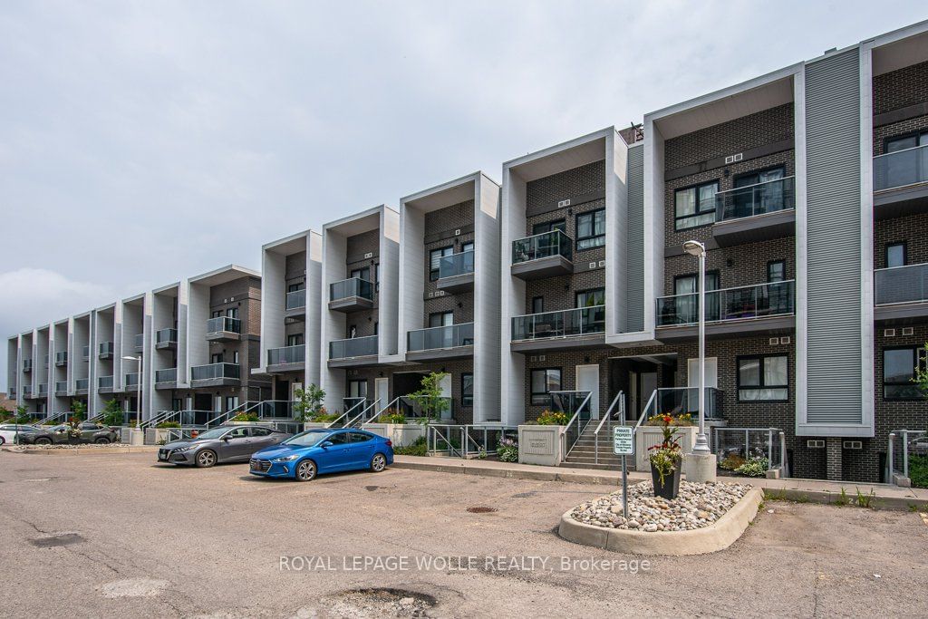 1430 HIGHLAND Rd W, unit 25B for sale