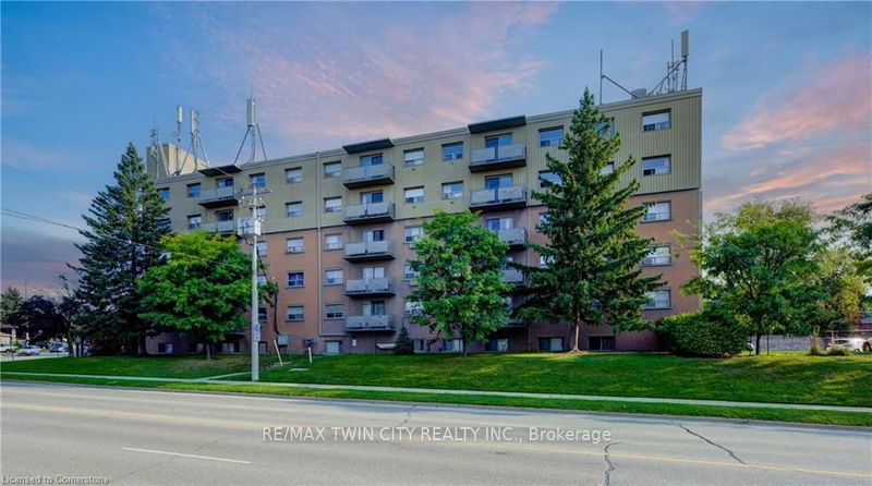 283 Fairway Rd, unit 201 for sale