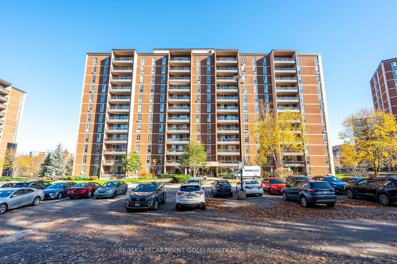 1966 MAIN St, unit 804 for sale