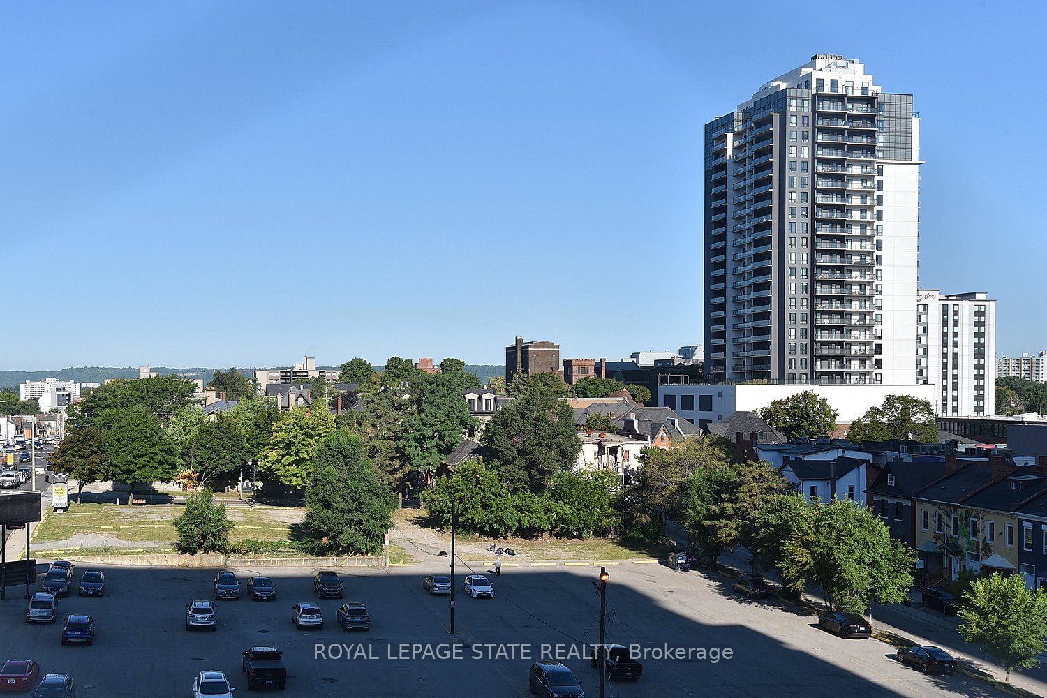 150 Main St W, unit 603 for rent