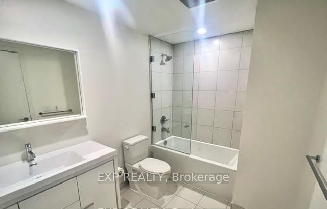 212 King William St, unit 519 for rent