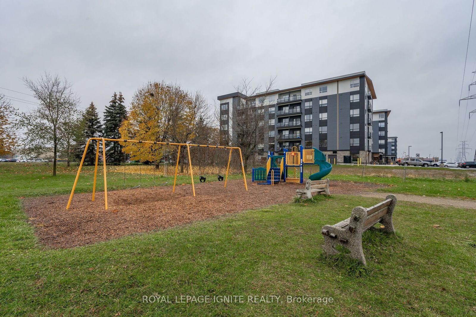 Blackstone Condominiums, Waterloo, Toronto