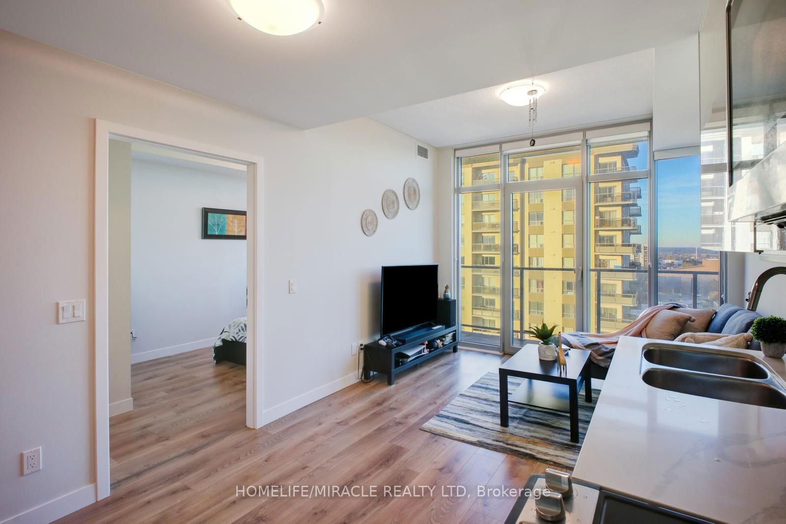 60 Frederick St, unit 1406 for sale