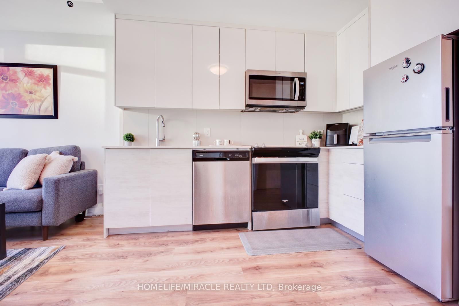 60 Frederick St, unit 1406 for rent