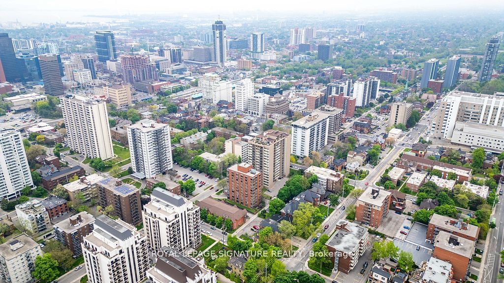 49 Robinson Street Condos, Hamilton, Toronto