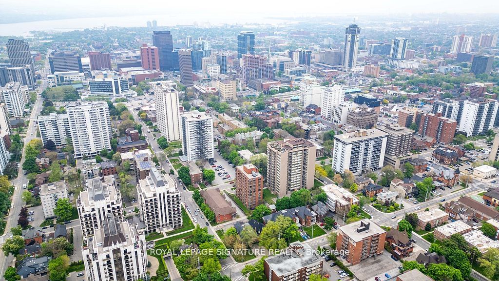 49 Robinson Street Condos, Hamilton, Toronto