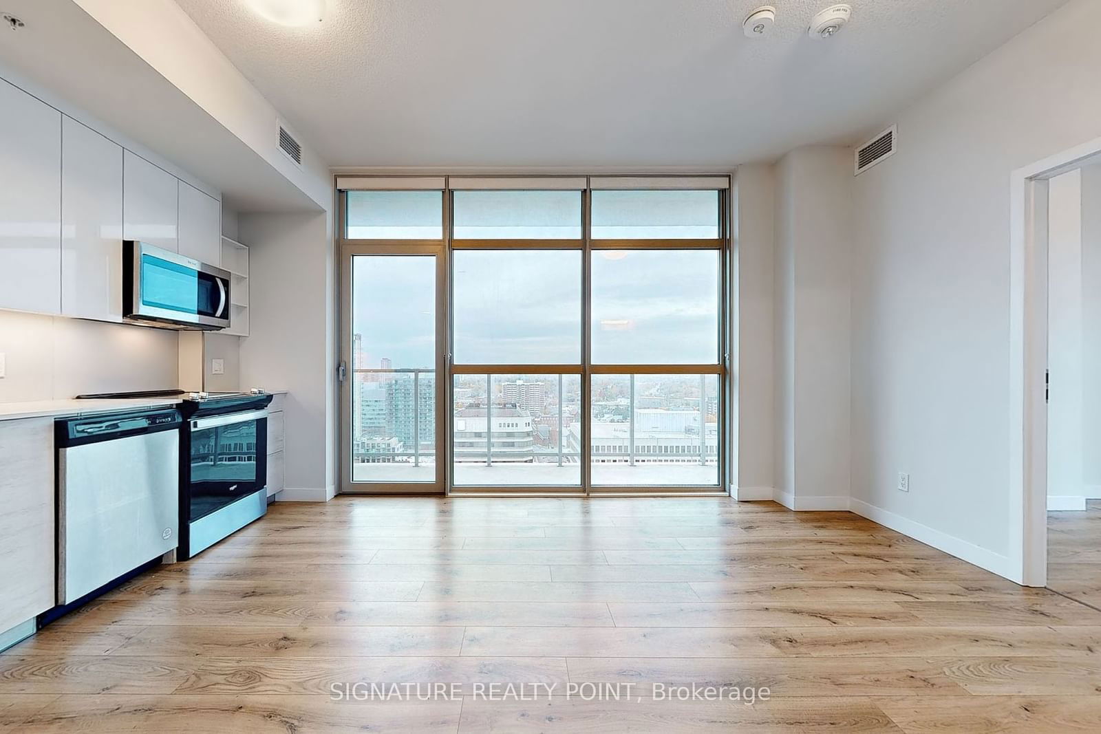 60 Frederick St, unit 1907 for rent