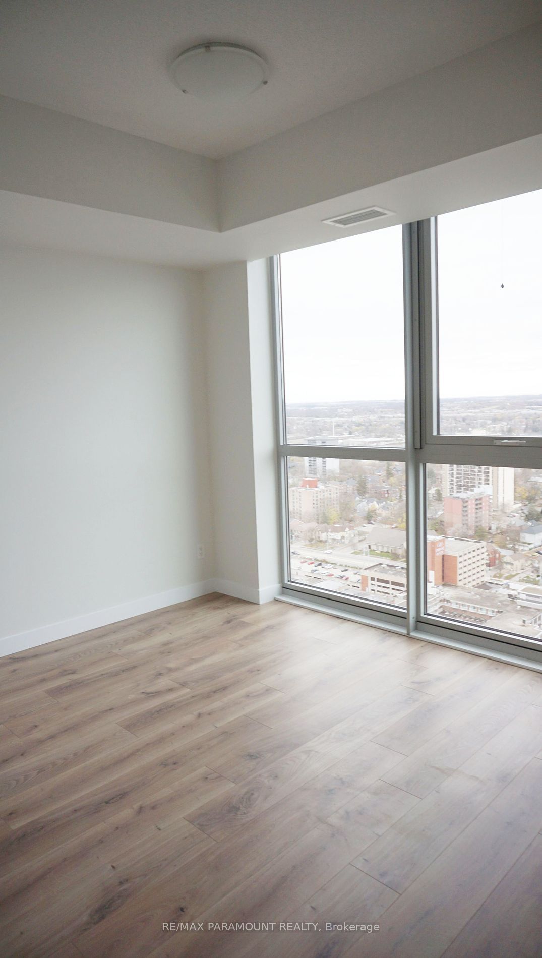 60 Frederick St, unit 2909 for rent