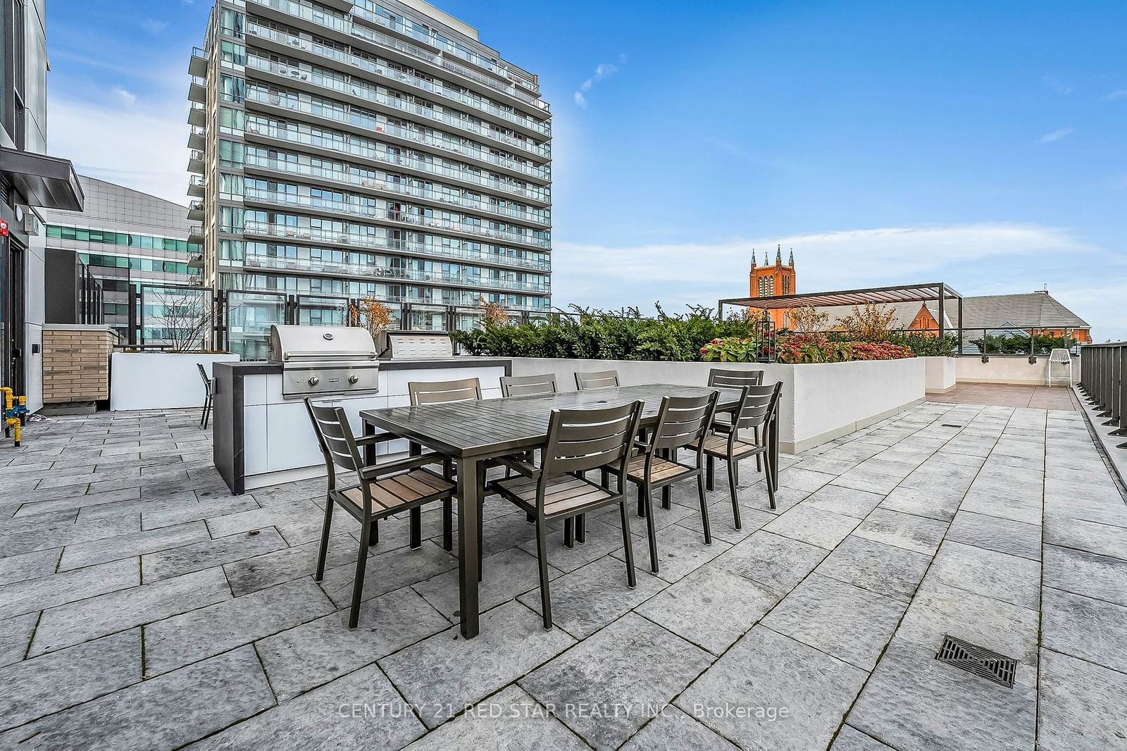 55 Duke St W, unit 502 for sale