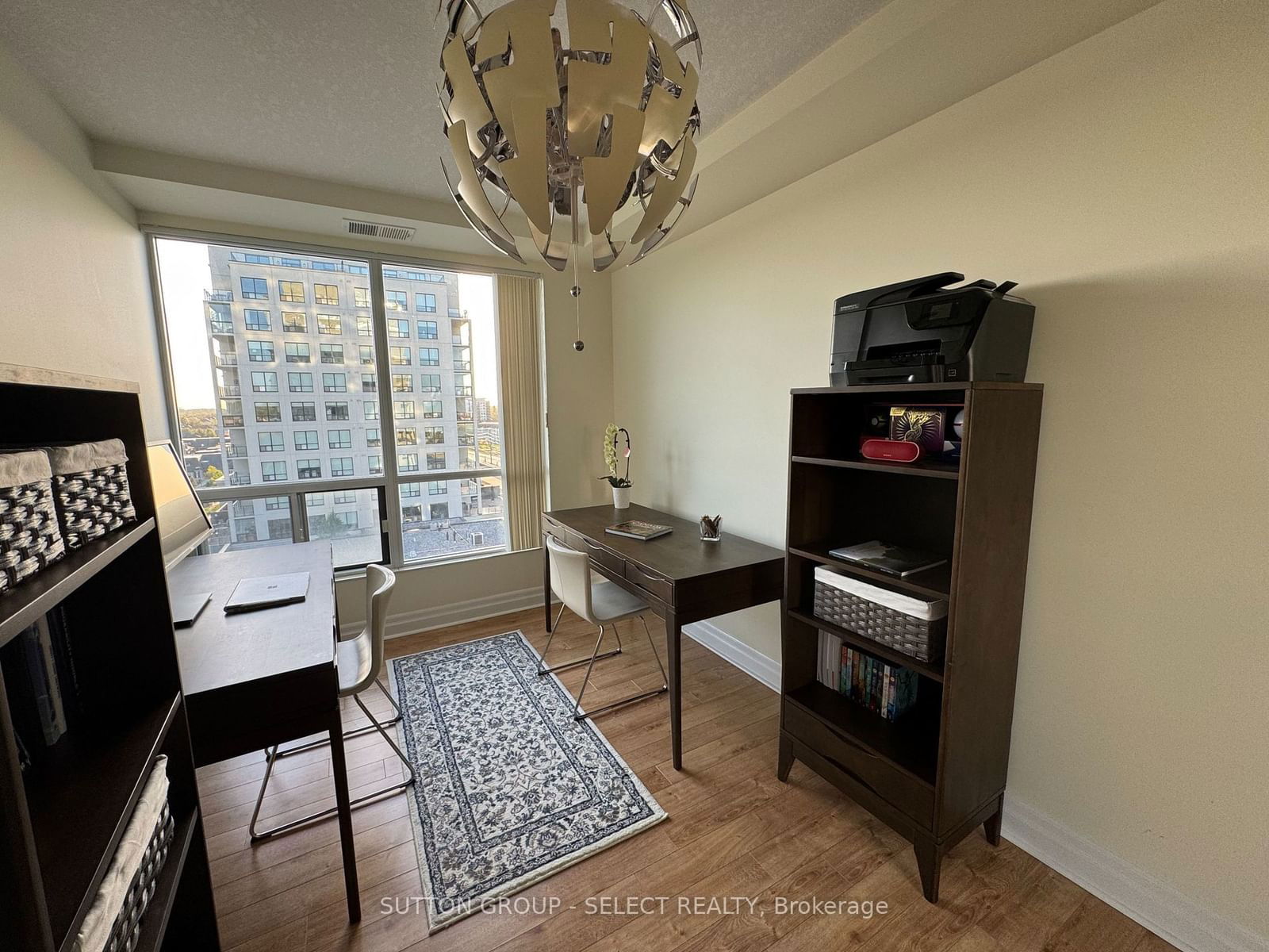 240 Villagewalk Blvd, unit 610 for rent