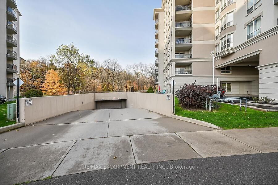 Spencer Creek Village Condos, Hamilton, Toronto