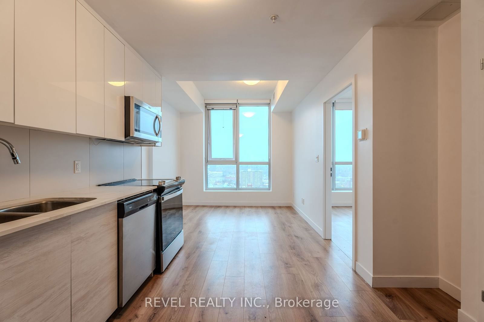 60 Frederick St, unit 2208 for rent