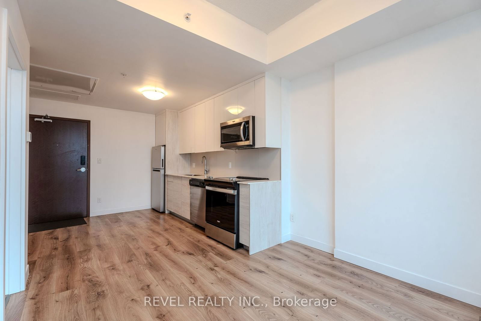 60 Frederick St, unit 2208 for rent