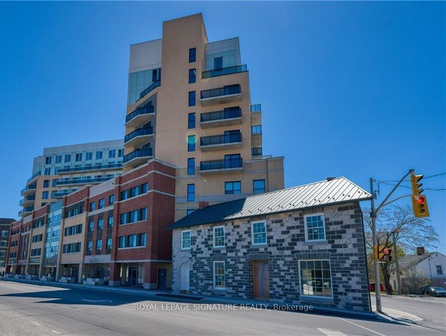 652 Princess St, unit 821 for rent