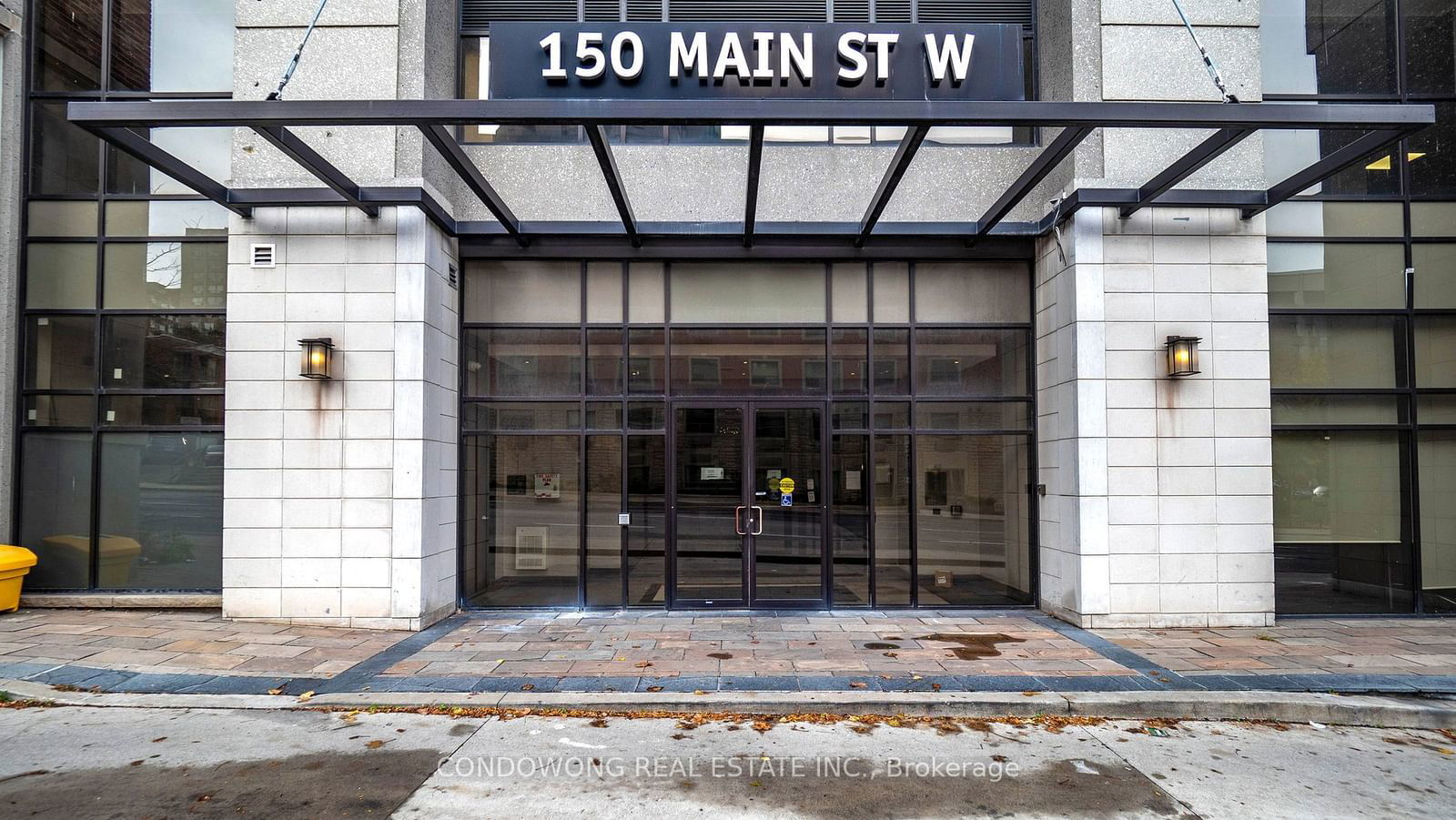 150 Main St W, unit 912 for sale