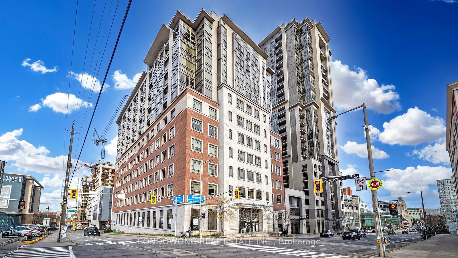 150 Main St W, unit 912 for sale