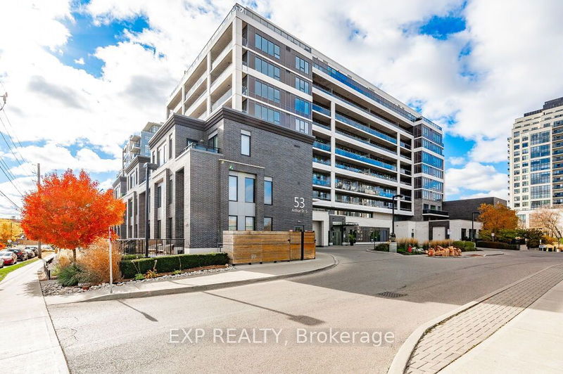 53 Arthur St S, unit 801 for sale