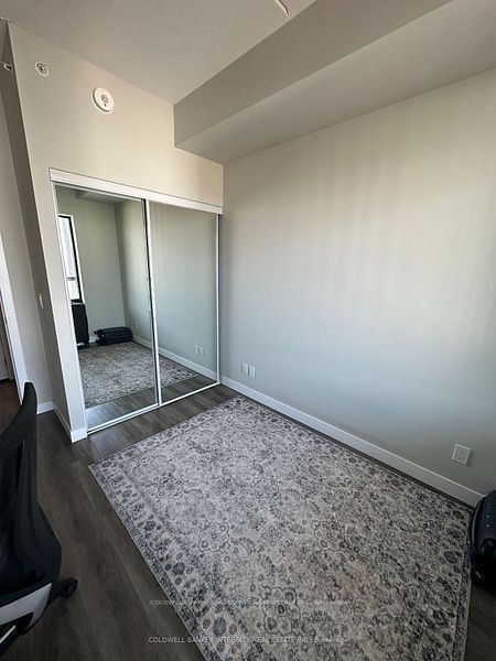 15 Queen St S, unit 1508 for rent