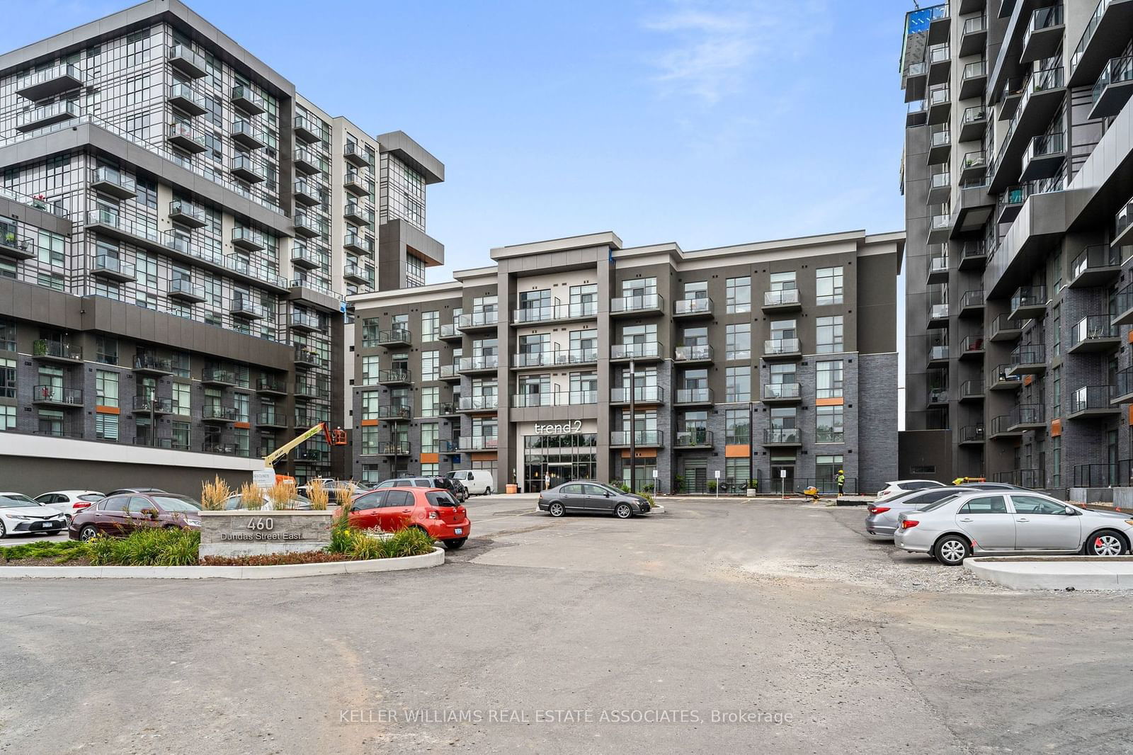 460 Dundas St E, unit 434 for sale