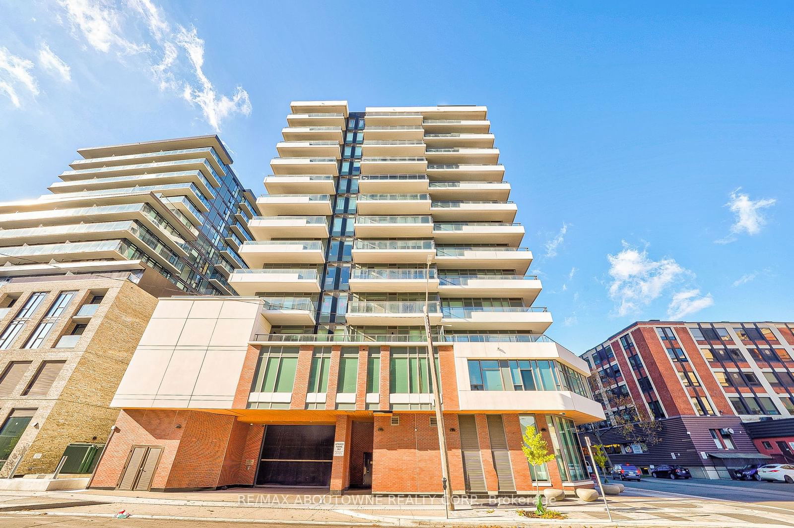 212 King William St, unit 1207 for rent