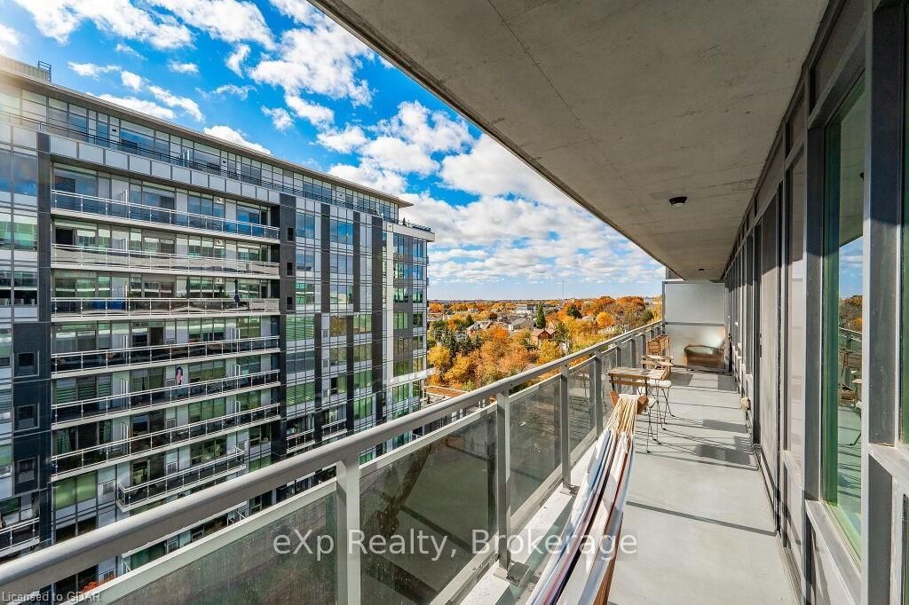 53 ARTHUR St S, unit 801 for sale