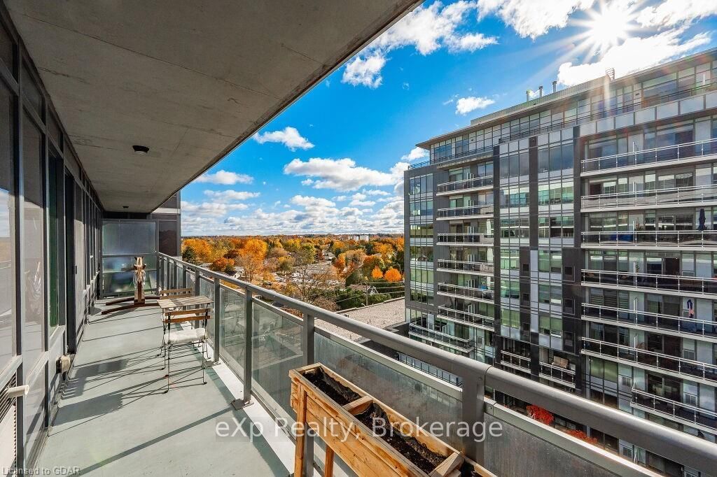 53 ARTHUR St S, unit 801 for sale