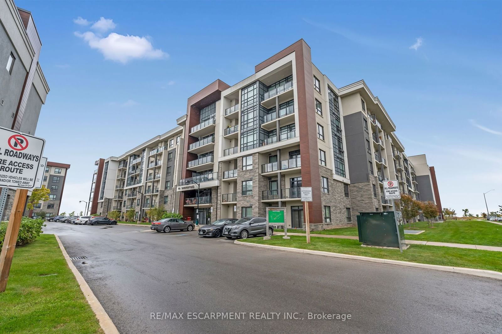 101 Shoreview Pl, unit 113 for sale