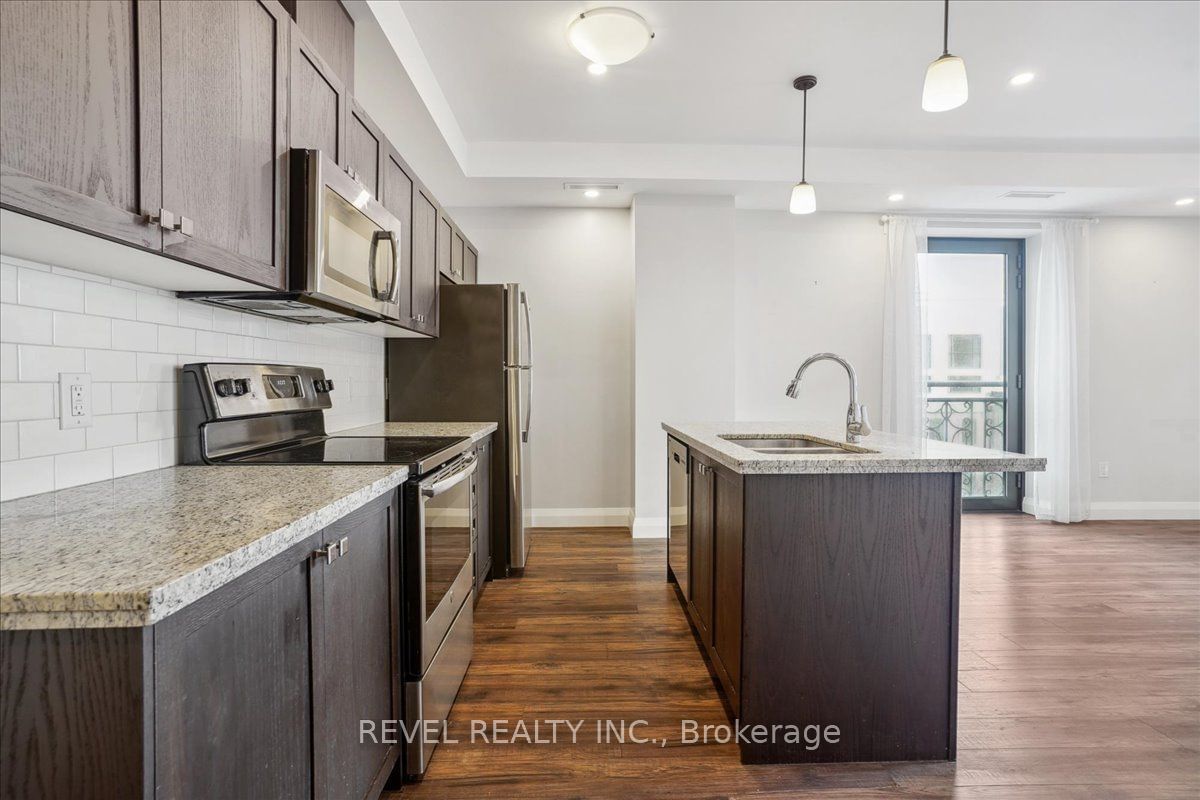 118 King St E, unit 522 for rent