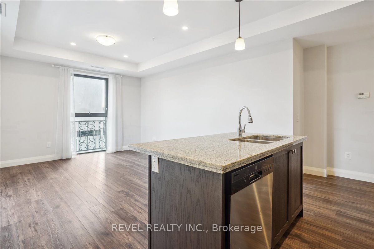 118 King St E, unit 522 for rent