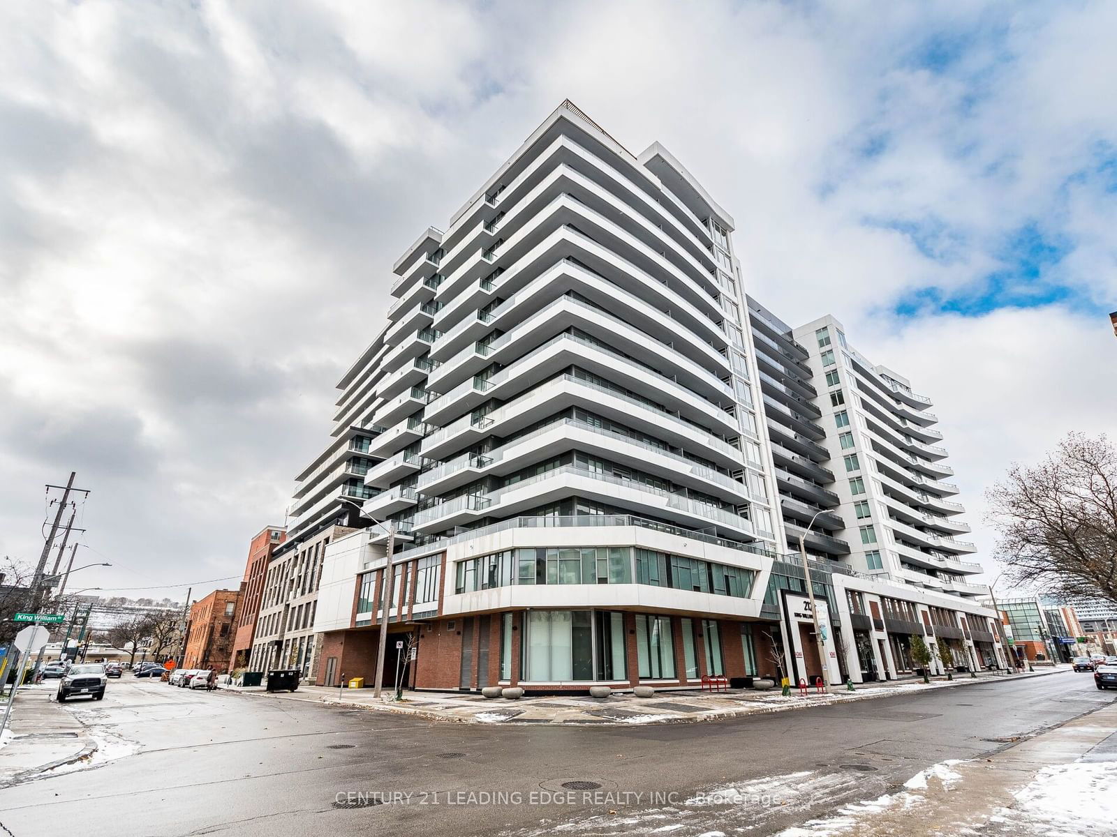 212 King William St, unit 402 for rent