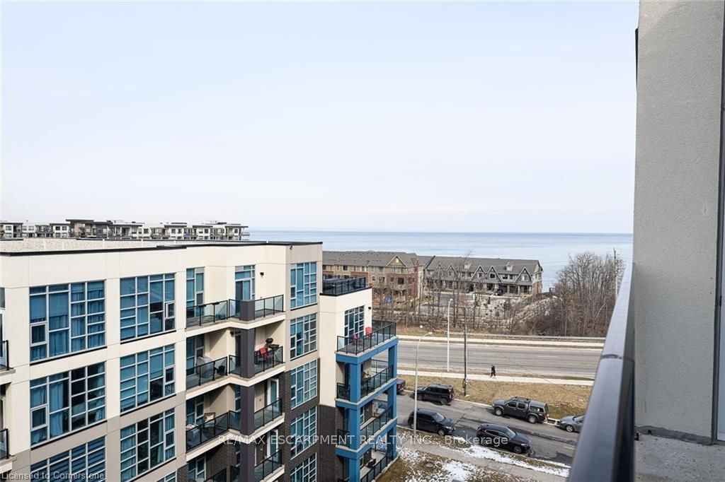 16 Concord Pl, unit 637 for rent