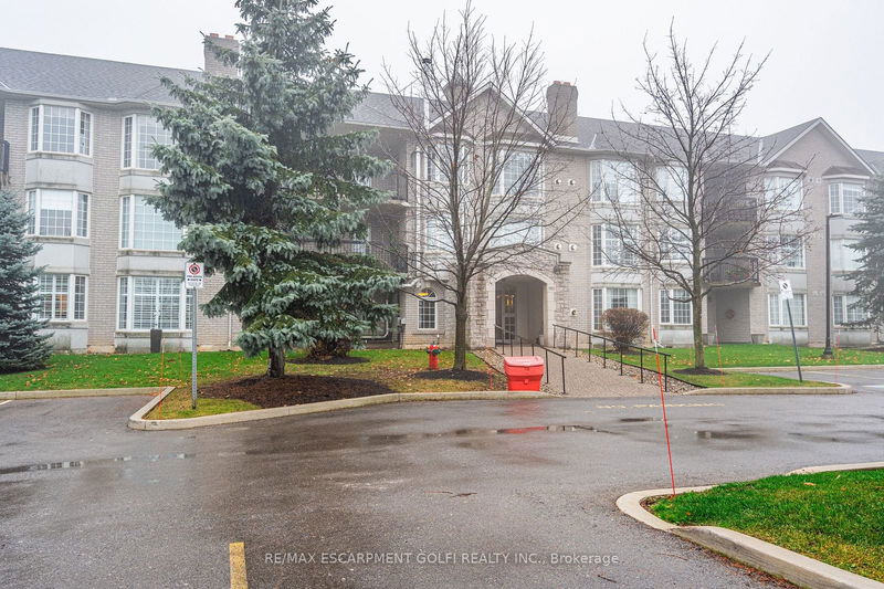 980 Golf Links Rd, unit 107 for sale