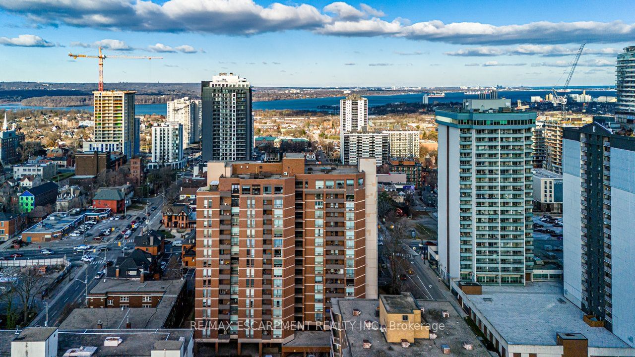 The Village Hill Condos, Hamilton, Toronto