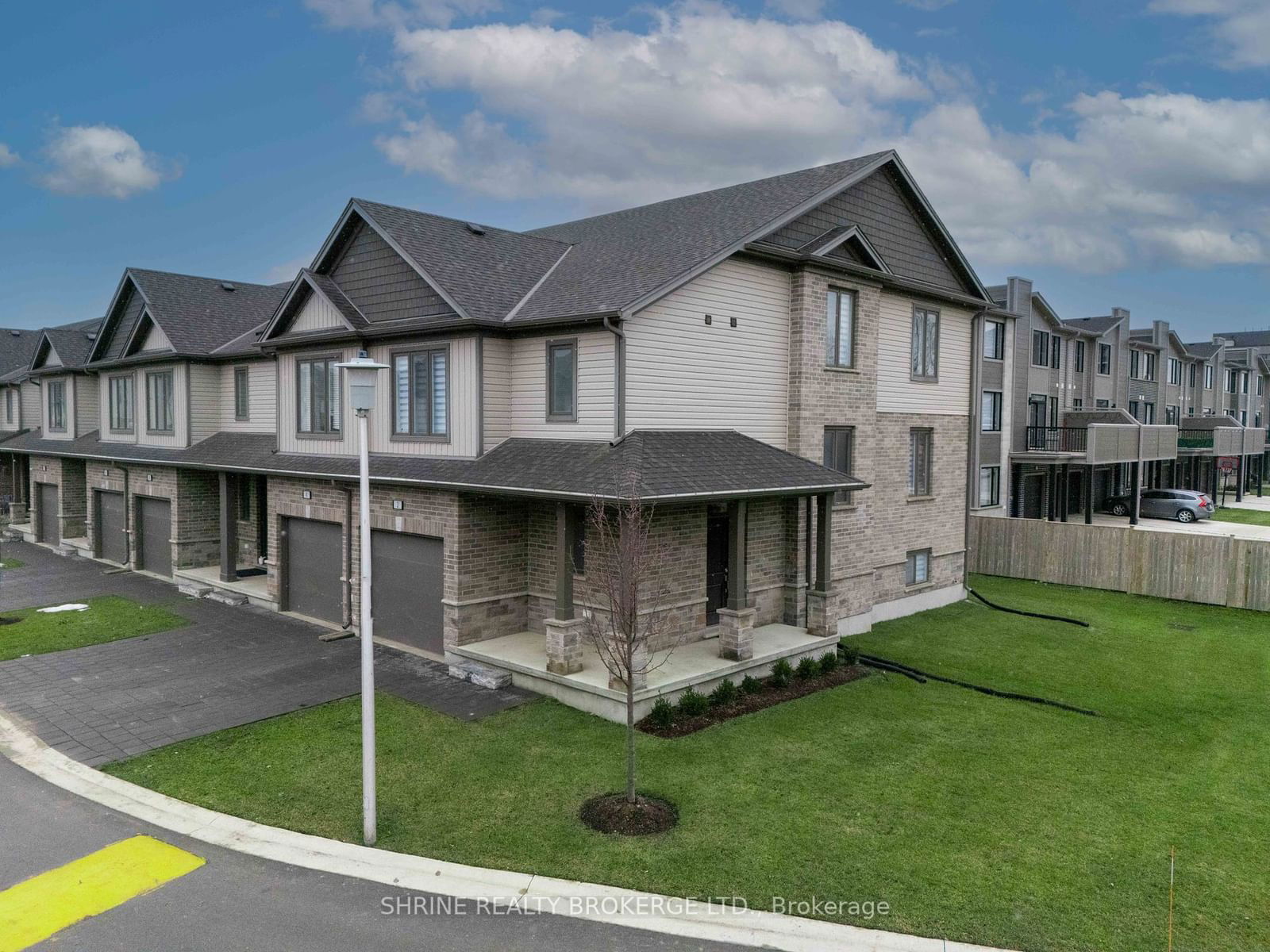 745 Chelton Rd, unit unit 2 for sale