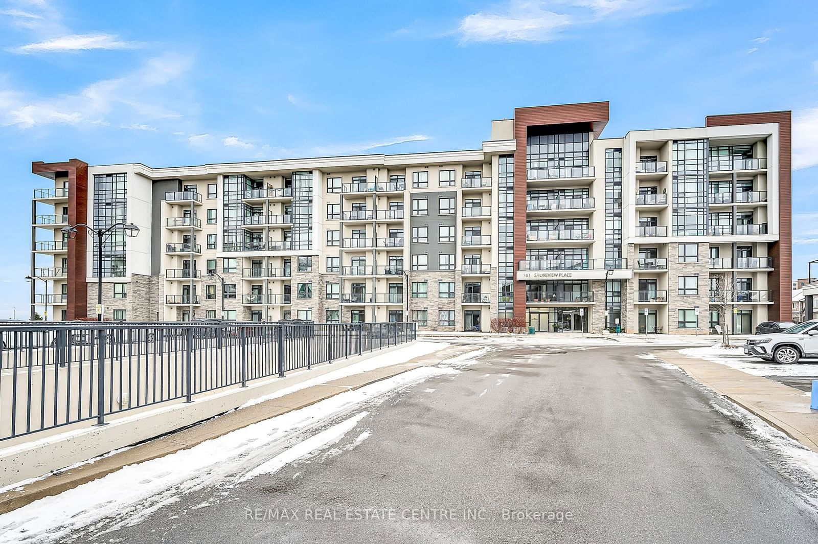 101 Shoreview Pl, unit 222 for sale