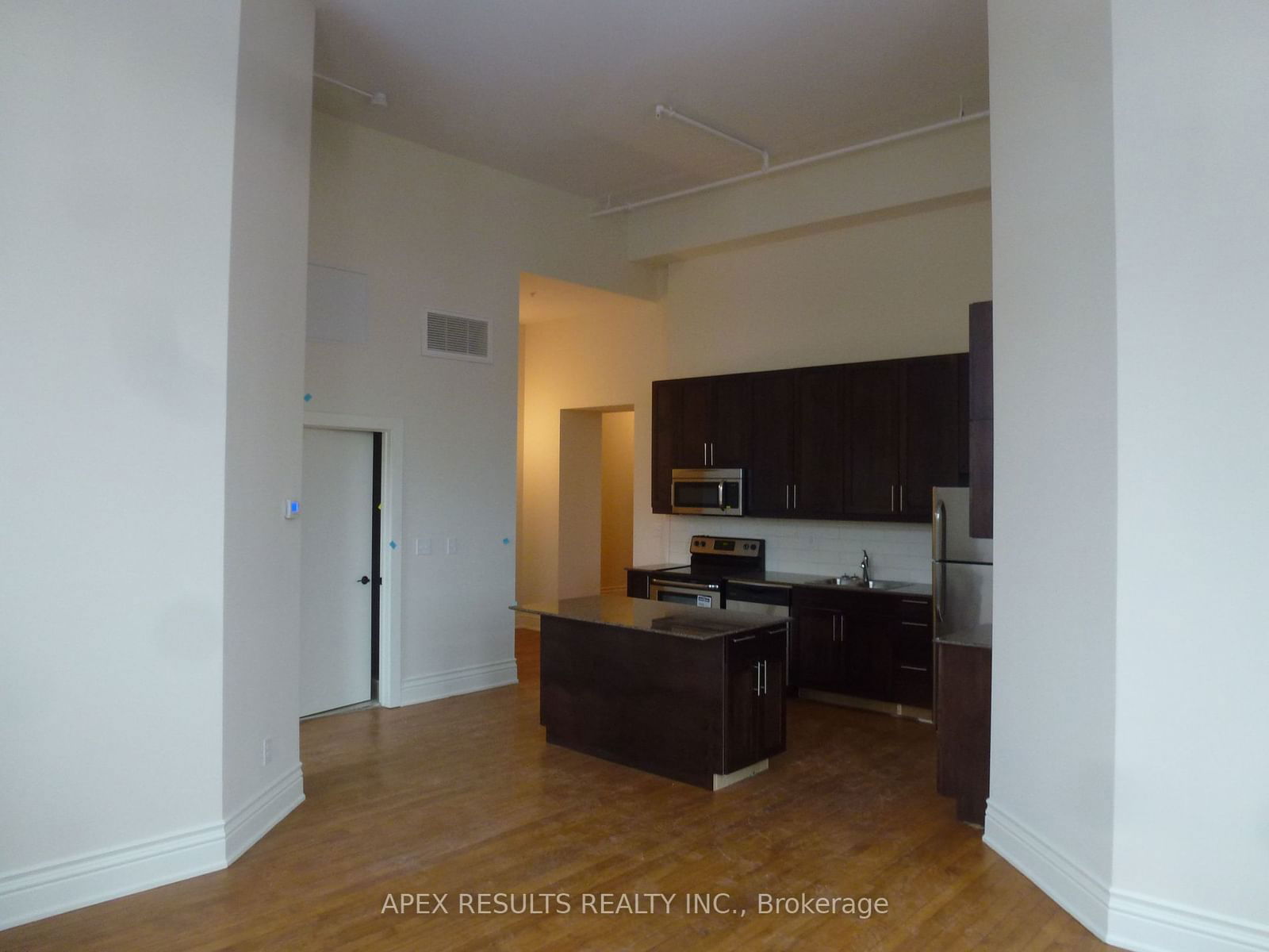 200 Stinson St, unit 305 for rent