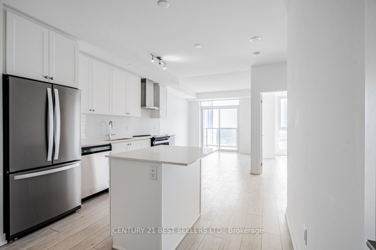 55 Duke St W, unit 2205 for rent