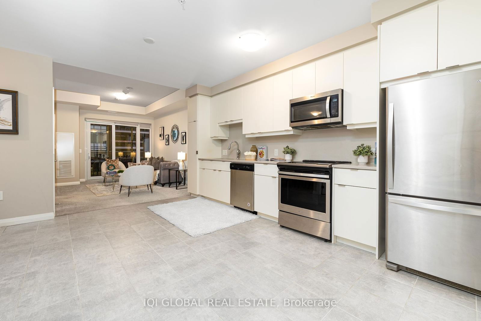 73 Arthur St, unit 512 for sale