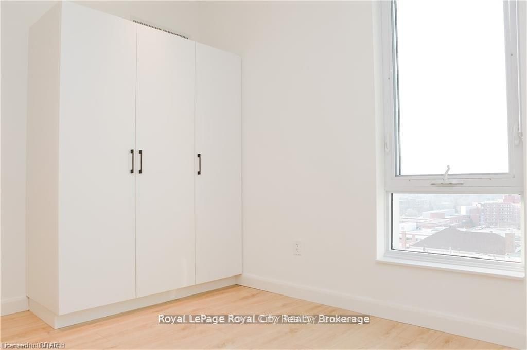 741 KING St W, unit 1204 for rent