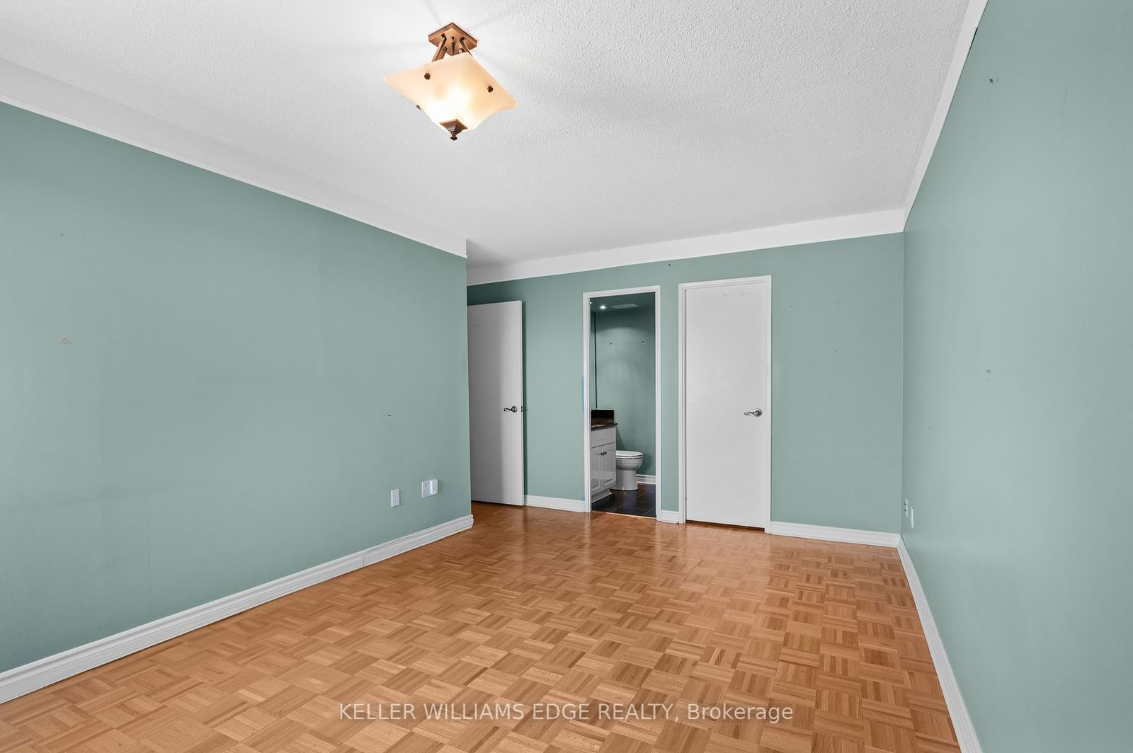 301 Frances Ave, unit 404 for sale