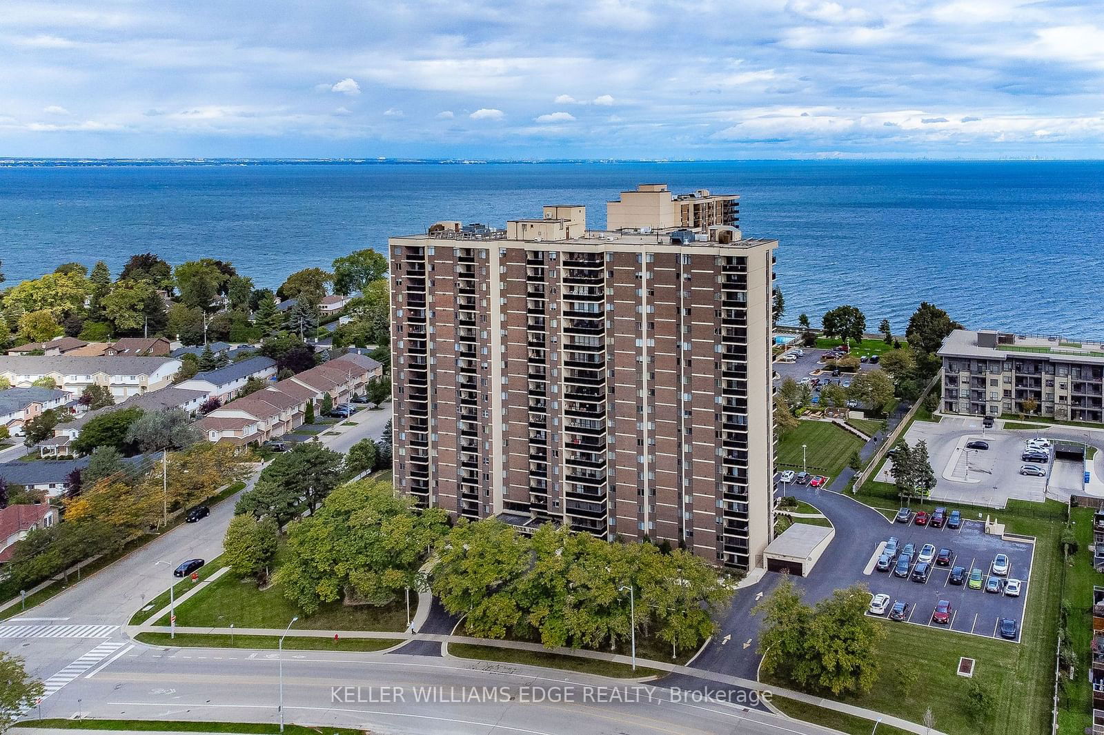 301 Frances Ave, unit 404 for sale