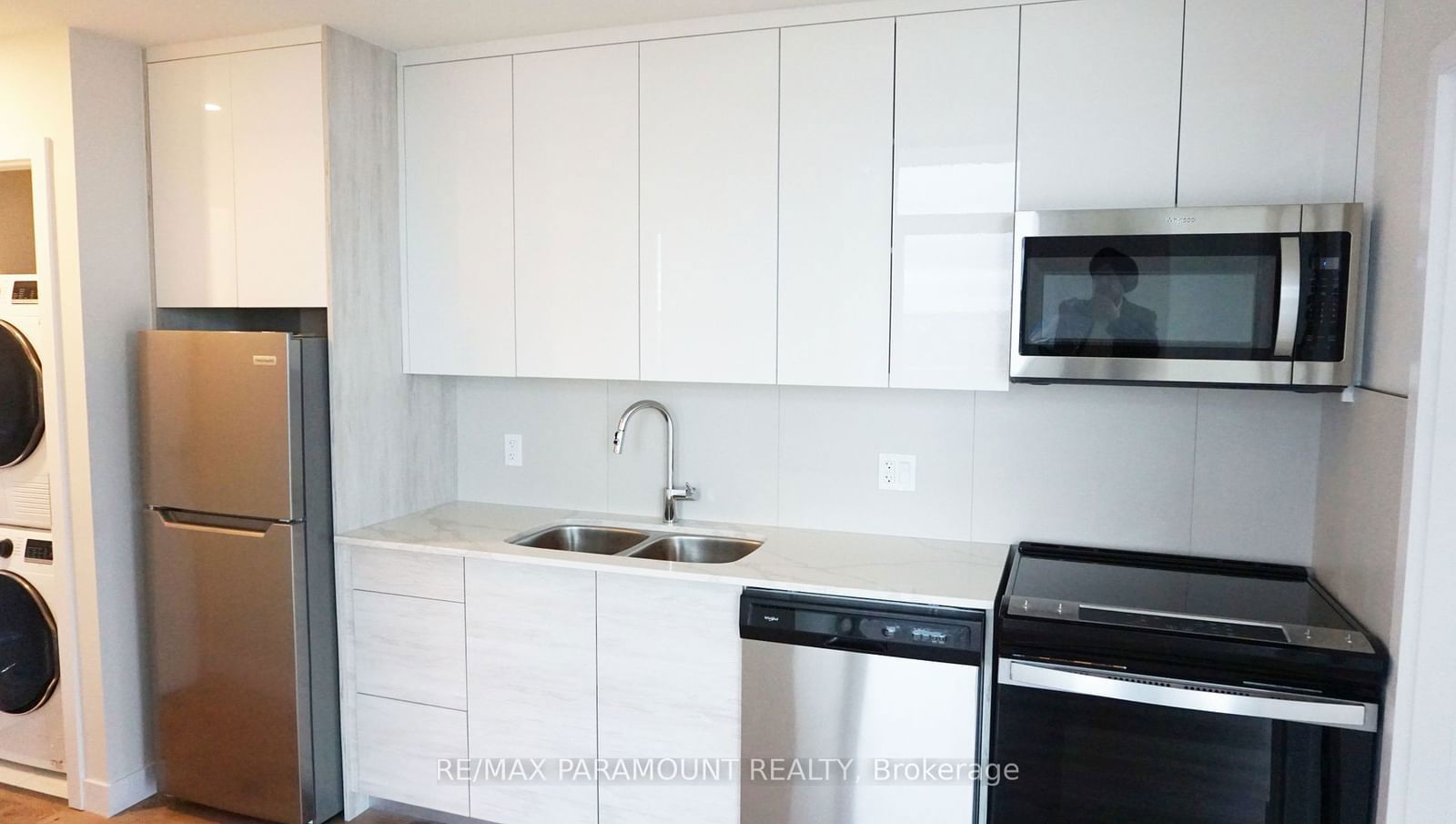 60 Frederick St, unit 2909 for rent