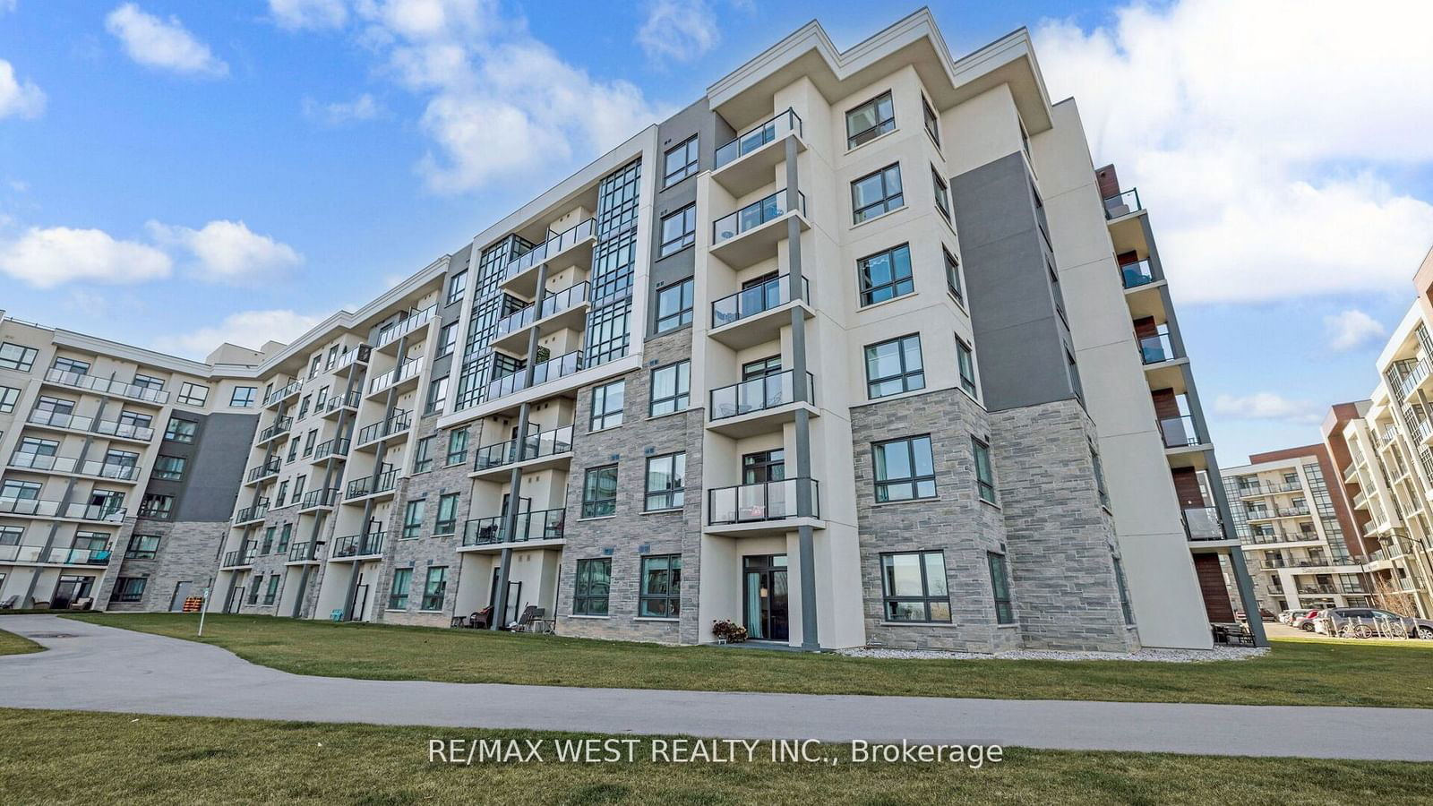 101 Shoreview Pl, unit 131 for sale