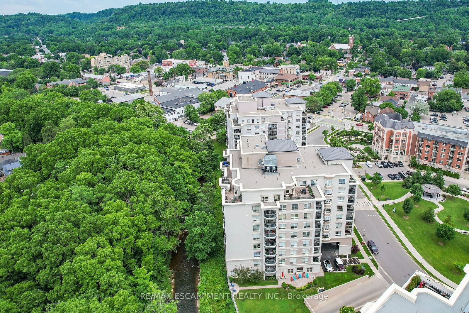 Spencer Creek Village Condos, Hamilton, Toronto