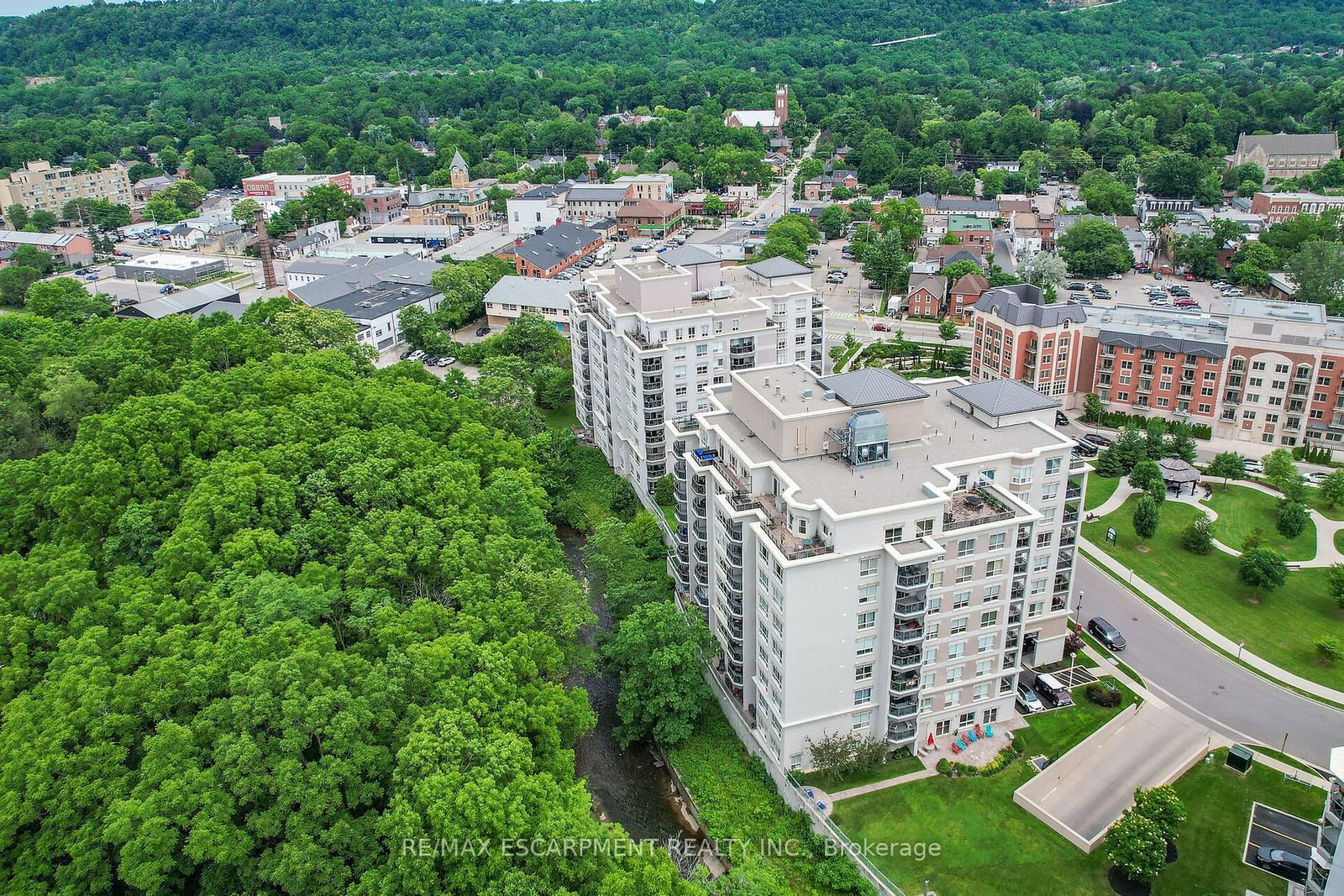 Spencer Creek Village Condos, Hamilton, Toronto