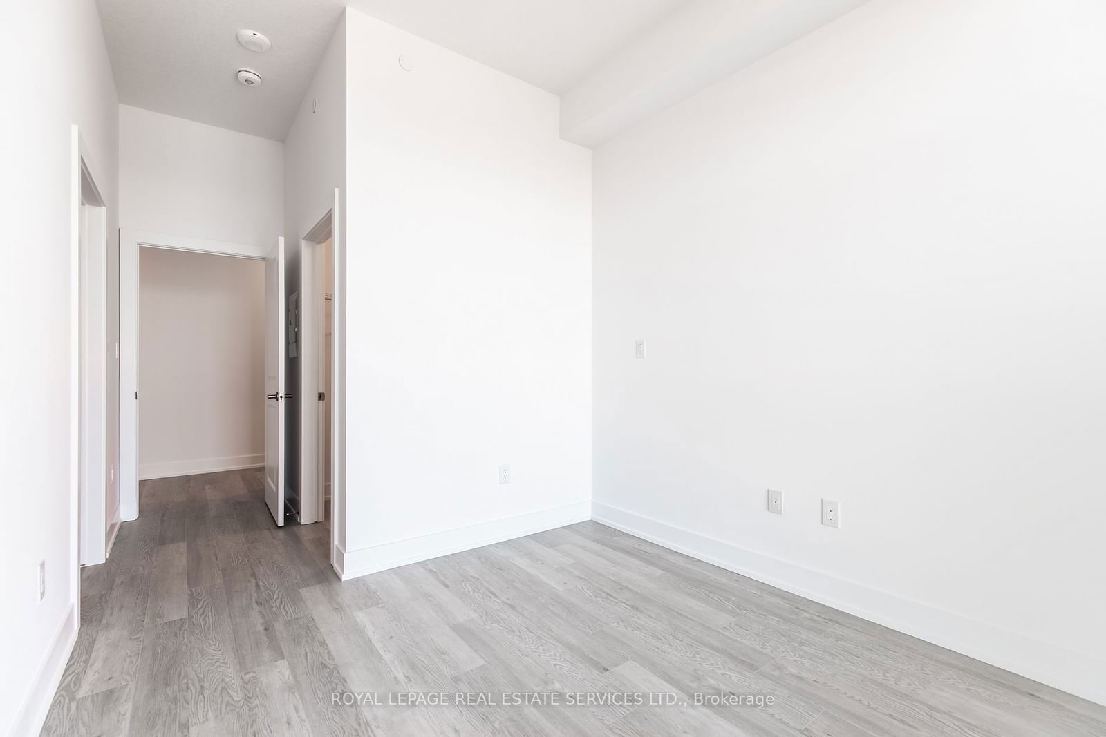 460 DUNDAS St E, unit 1205 for rent