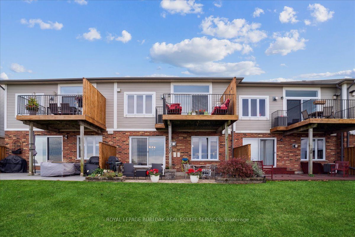 Seaside Village Townhomes, Hamilton, Toronto